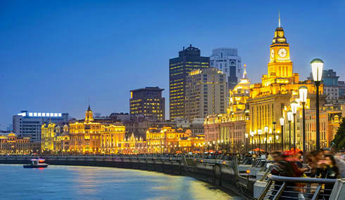 /material-alias/theme/china/img/Fillo專用(490x285)/華東(江南｜黃山｜山東｜江蘇)/490x285上海外灘.jpg