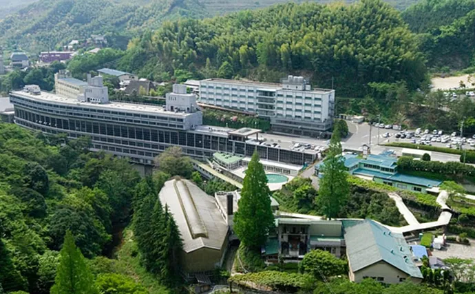 雫石琴參閣