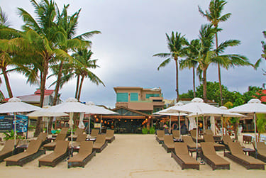 Two Seasons Resort<br>季節渡假村<br><span style="font-weight:bold;color:#FF0400">18,900起</span>