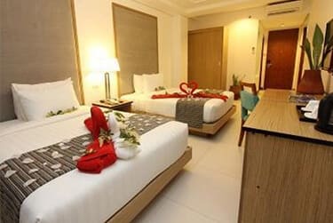 Crown Regency Courtyard Resort<br>皇冠麗晶萬怡<br><span style="font-weight:bold;color:#FF0400">16,900起</span>