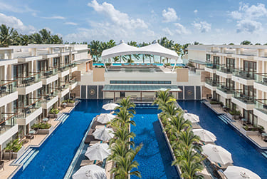 Henann Palm Beach Resort<br>漢娜棕梠海灘度假村<br><span style="font-weight:bold;color:#FF0400">20,900起</span>