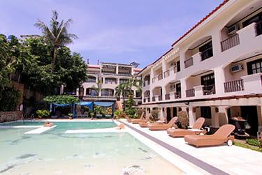 Le Soleil De Boracay<br>麗索渡假村<br><span style="font-weight:bold;color:#FF0400">17,900起</span>